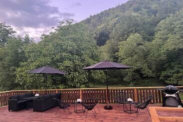 پانسیون Guest House Mikaela