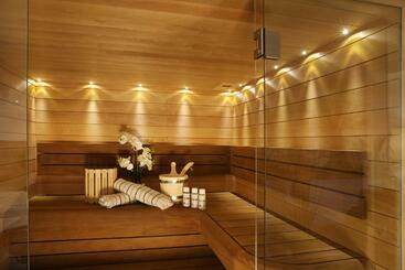 تختخواب و صبحانه Private Spa Lux With Whirlpool And Sauna In Zurich
