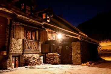 تختخواب و صبحانه Chez Bear