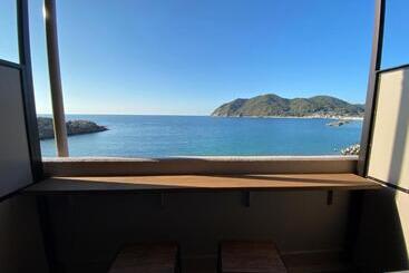 هتل Seaside Villa Hilife   Vacation Stay 99007