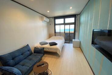 هتل Seaside Villa Hilife   Vacation Stay 99007