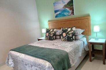پانسیون Sonhos Dreams Self Catering Garden Cottages