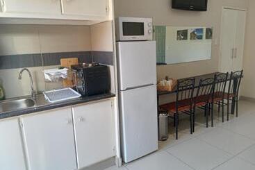 پانسیون Sonhos Dreams Self Catering Garden Cottages