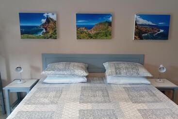 پانسیون Sonhos Dreams Self Catering Garden Cottages