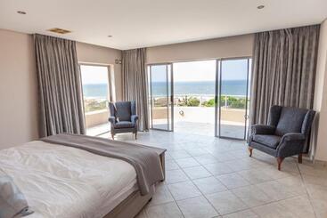 مبيت وإفطار Danara Place