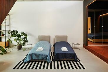 Bed and Breakfast New Beautiful Design Studio In Amsterdam West