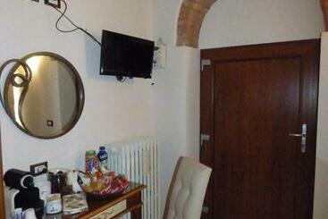 تختخواب و صبحانه Nicole Doney Locazione Turistica