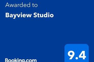 پانسیون Bayview Studio