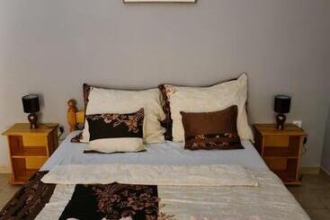 پانسیون Amina Apartman