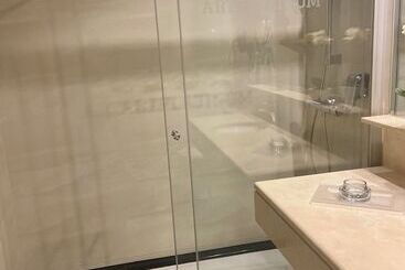 Artplatinum Suites&apartments