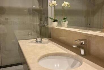 Artplatinum Suites&apartments
