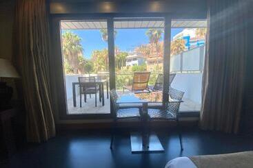 Artplatinum Suites&apartments