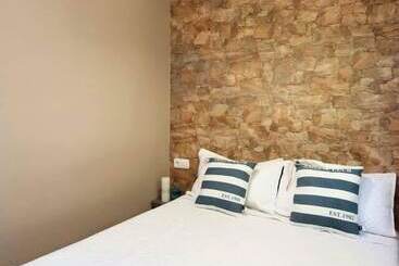 Camping Caledonia - Tamarit