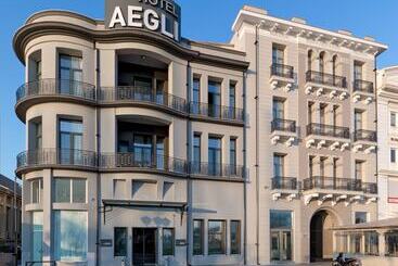 Aegli Hotel Volos