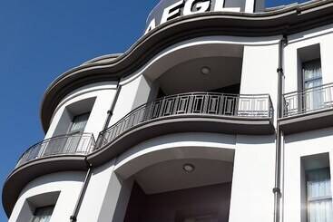 Aegli Hotel Volos