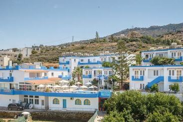 هتل Belvedere Village
