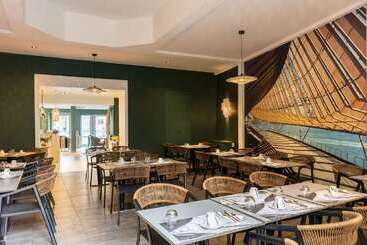 هتل Best Western Plus Hôtel Belfort Centre Gare