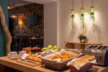 هتل Best Western Plus Hôtel Belfort Centre Gare