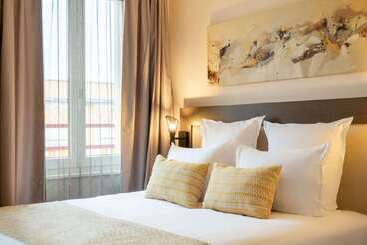هتل Best Western Plus Hôtel Belfort Centre Gare