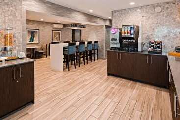 هتل Best Western Plus Fairfield