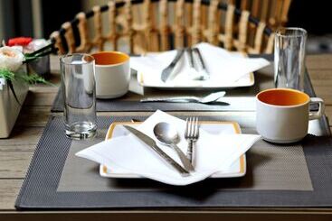 ホテル Best Western Plus Hôtel La Joliette