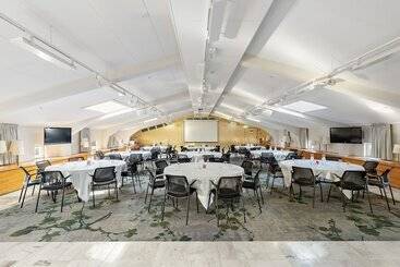 هتل Best Western Plus Sthlm Bromma