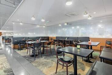 هتل Best Western Plus Sthlm Bromma