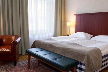 هتل Bishops Arms Koping