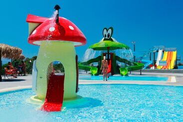 هتل Blue Lagoon Village   All Inclusive