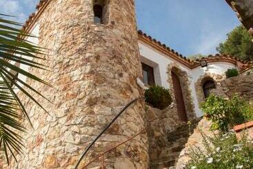 هتل Bungalows Don Juan Tossa