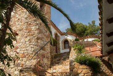 هتل Bungalows Don Juan Tossa