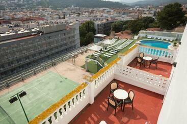 هتل Bungalows Don Juan Tossa