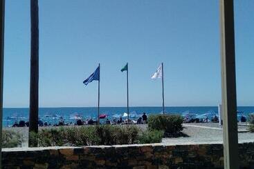 Giannoulis – Almyra Hotel & Village