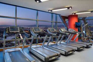 هتل Hilton Bursa Convention Center & Spa
