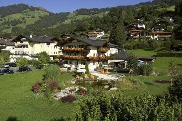 هتل Hubertus