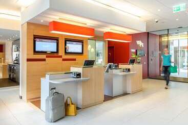 酒店 Ibis Lugano Paradiso
