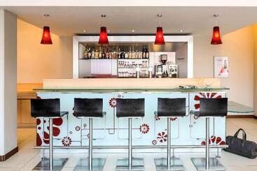 هتل Ibis Lugano Paradiso