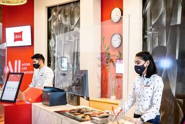 هتل Ibis Mumbai Airport   An Accor Brand