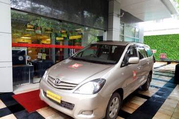 هتل Ibis Mumbai Airport   An Accor Brand