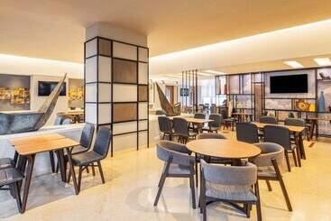 هتل Ibis Mumbai Airport An Accor Brand