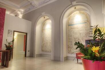 هتل Indigo Glasgow, An Ihg