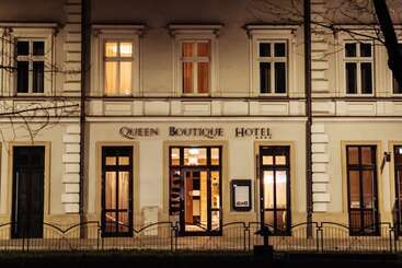 هتل Queen Boutique