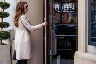 هتل Queen Boutique