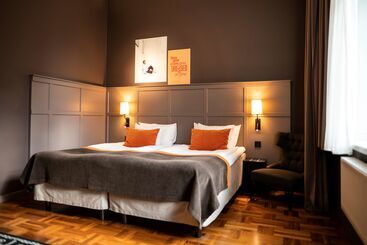 هتل Scandic Grand Central