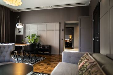 هتل Scandic Grand Central
