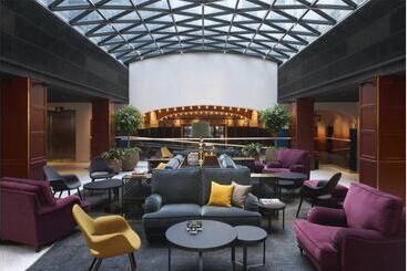 هتل Scandic Grand Central