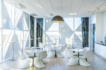 هتل Scandic Victoria Tower