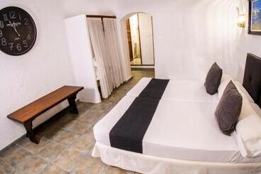 هتل S´hostal D´esporles