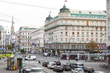 Living Hotel An Der Oper