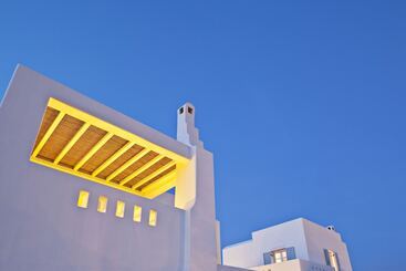 استراحتگاه Naxian Collection